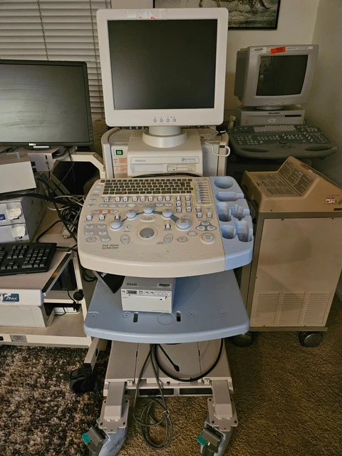 Hitachi Hi-Vision 5500 EUB-5500 Flat Screen Ultrasound GOOD CONDITION