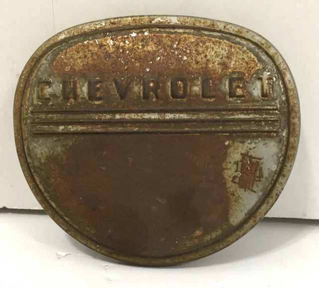 Chevrolet Chev truck horn cap button 1947 1948 1949 1950 1951 1952 1953