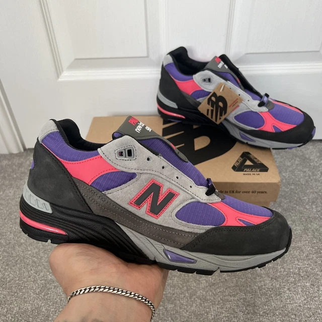 Palace New Balance 991