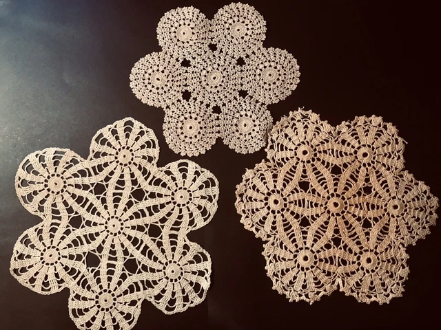 Three Lovely Vintage  ound Doiliesl Floral Circles Design Old Table Textile