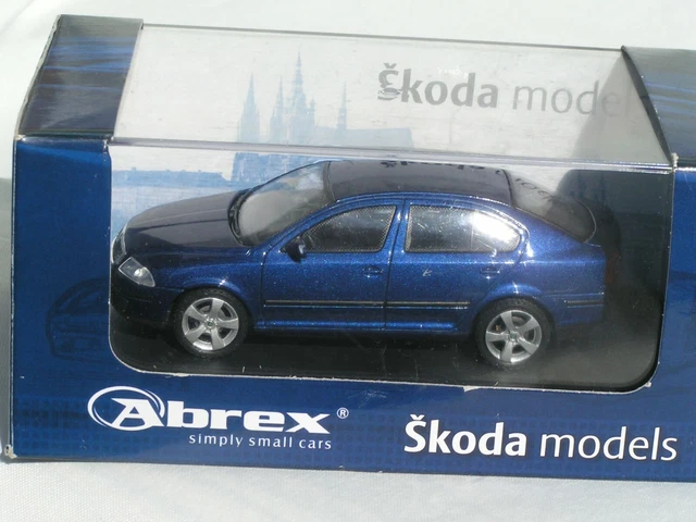 Abrex 1/43 - Skoda Octavia 2004 Grise