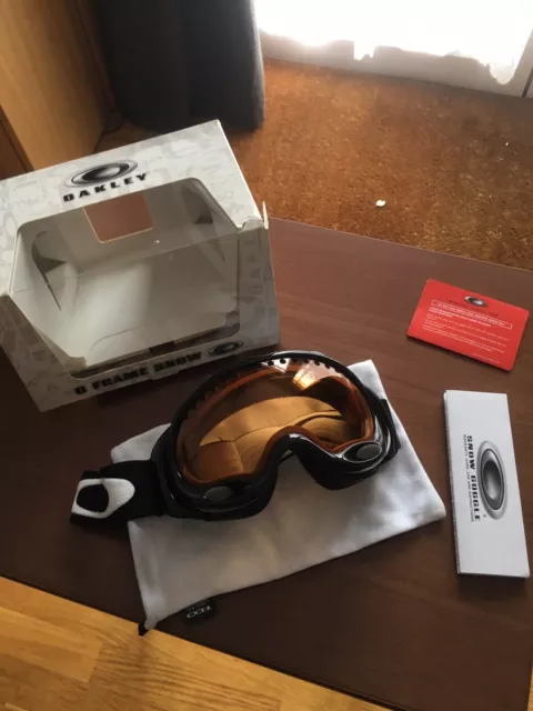 Oakley O Frame Ski / Snowboard / Goggles.