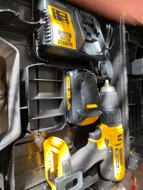 Dcd776s2t sales