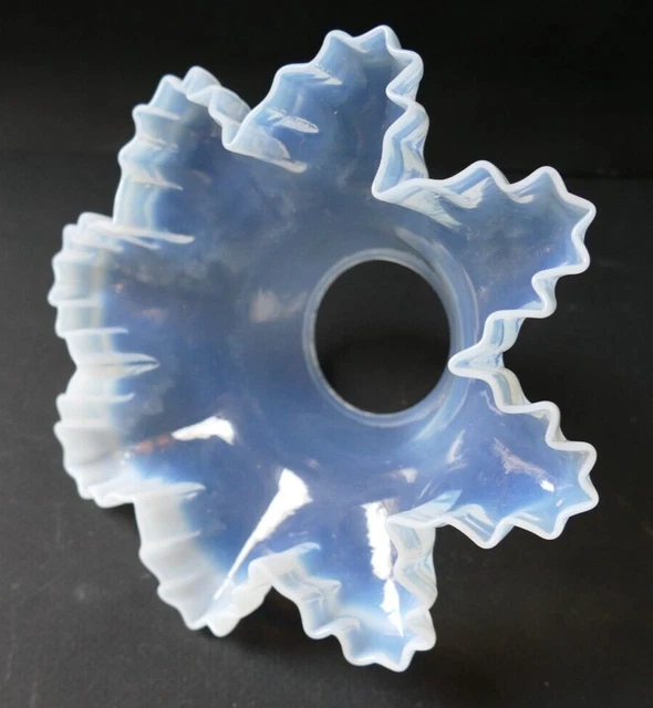 Ancienne Tulipe De Plafonnier Ou Lustre à Pétrole Signée Paragon - Verre Art Déco Avec Gland De Chêne - Très Bel État D'Usage - H 10cm, Diamètre 20cm