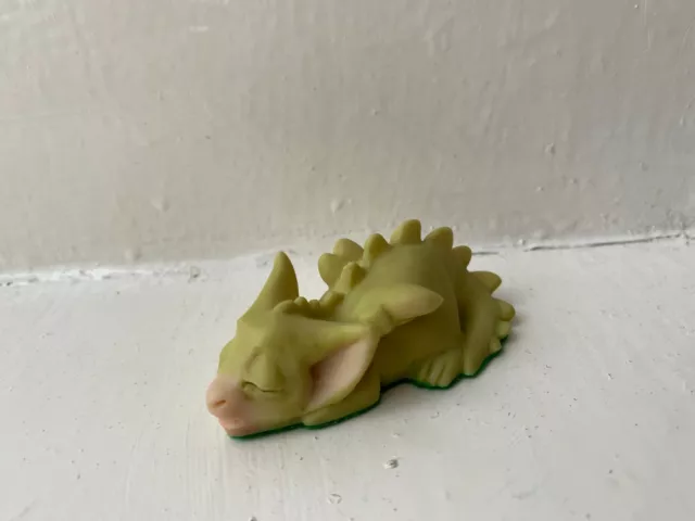 Real Musgrave Handmade Pocket Dragon Ornament Tiny Bit Tired 1996 Model Figurine