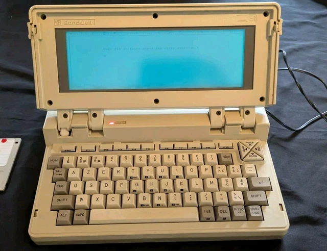 BONDWELL MODEL 8, Un des 1er Ordinateur Portable, 1989, Fonctionne ...
