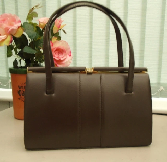 TRUE VINTAGE 1940`S style Brown