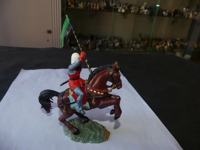 STARLUX COPIES RESINE MOYEN AGE QUEUE CHEVAL CABRE 2350--6103