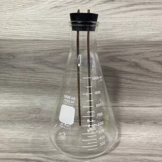 PYREX Glass 1000mL 1L Narrow Mouth Graduated Erlenmeyer Flask 4980 with stopper