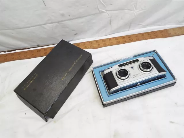 Vintage Bell & Howell Colorist II 35mm Stereo Stereoview Camera in Box TDC