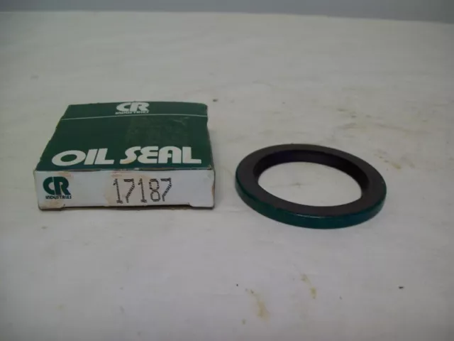 Cr 17187 Oil Seal Od 2.408 Width .207