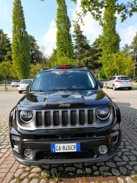 Jeep Renegade 1300 cc 150 CV anno 2020 Jeep Renegade 1300 cc 150 CV anno 2020