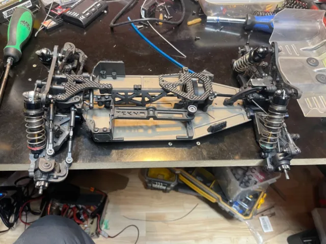 Tekno EB410.2 4WD with esc and motor  and extra parts and tires
