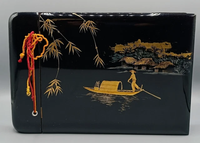 Boîte à bijoux en verre au décor oriental