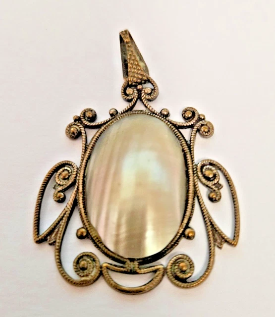 Pendentif Médaillon Vintage - Ovale Avec Fleurs Séchées Sous Verre - Bijou Ancien Numéro 5240