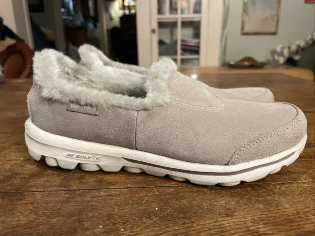 Skechers Women’s Size 5.5 Go Walk Resalyte Shoes gray Suede Slip On Comfort