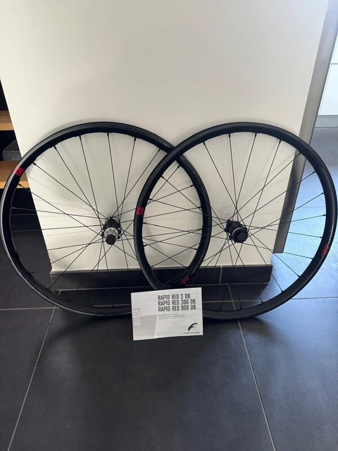 Paire De Roues 700 Disc Avec Pneus Neufs - RODISC700189