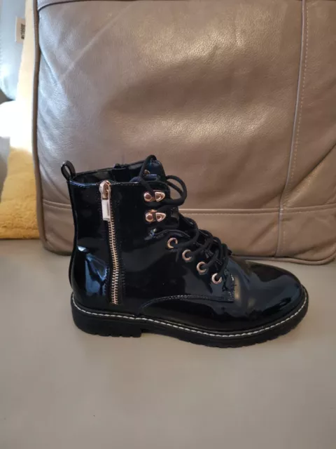 Stivaletti per ragazze River Island doppia cerniera UK taglia 3