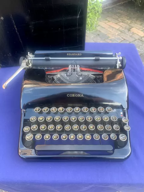 Antique Corona Standard 2C Series Black Portable Typewriter with Floating Shift