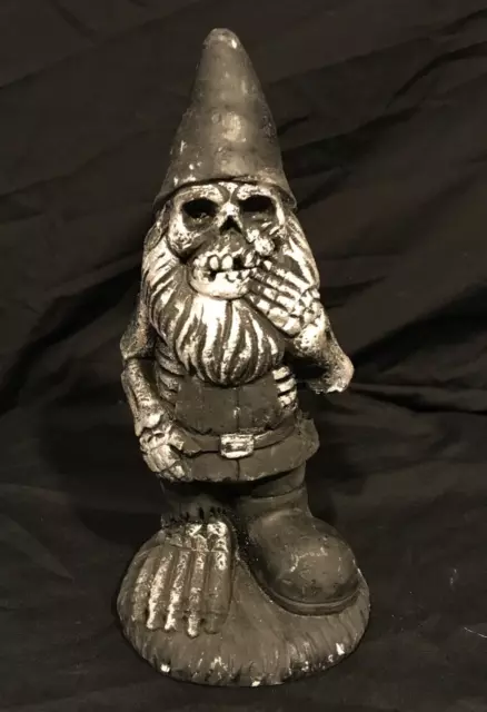 Halloween Dead Zombie Gnome Heavyweight (Item #40)