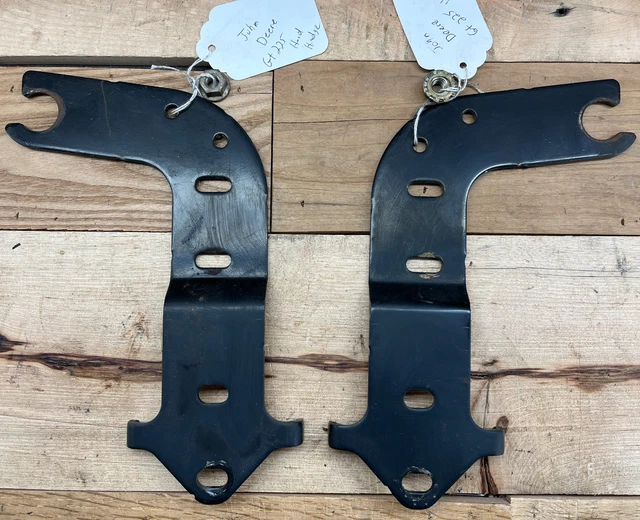 JOHN DEERE HOOD Hinge Brackets M116975 M116974 Gt225 Gt235 Lx255 Lx266