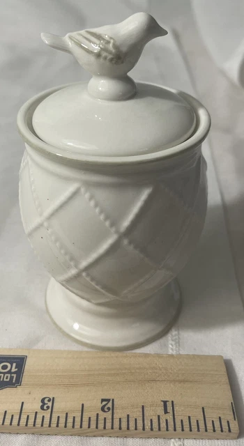 French Country Style Ceramic Jar/Cannister W/Bird On Lid RARE Look