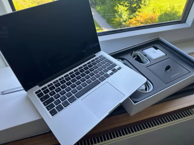 Apple MacBook Pro 13 Retina 2.7GHz i5 16GB RAM 2 TB SSD 2015 / OVP