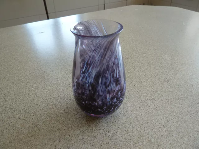 Caithness crystal glass PURPLE SWIRL VASE 12cm tall. Hand blown