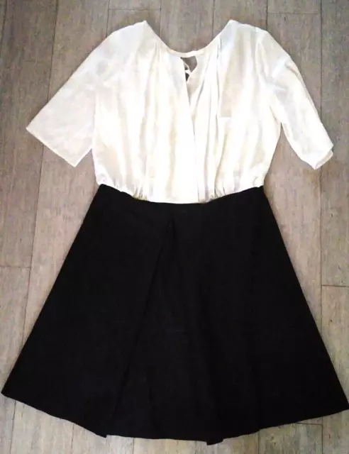 BNWT Beautiful understated elegant dress of white/grey 40 (8-10)Tara Jarmon