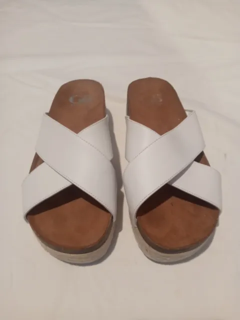 Gianni Bini Shoes Womens 6M White Leather Espadrille Low Platform Coastal Sandal
