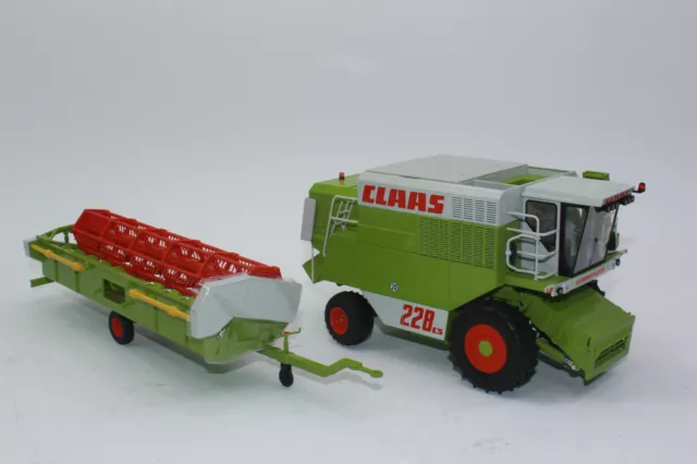 !! SALE !!  Wiking 0001706570 Claas COMMANDOR 228 CS breiter Bereifung limitiert