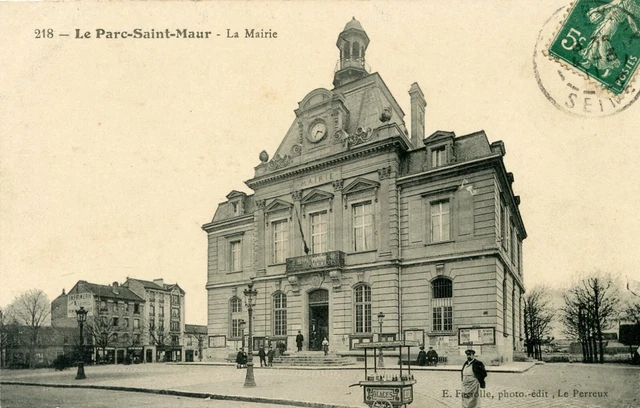 *25145 cpa Le Parc Saint Maur - La Mairie
