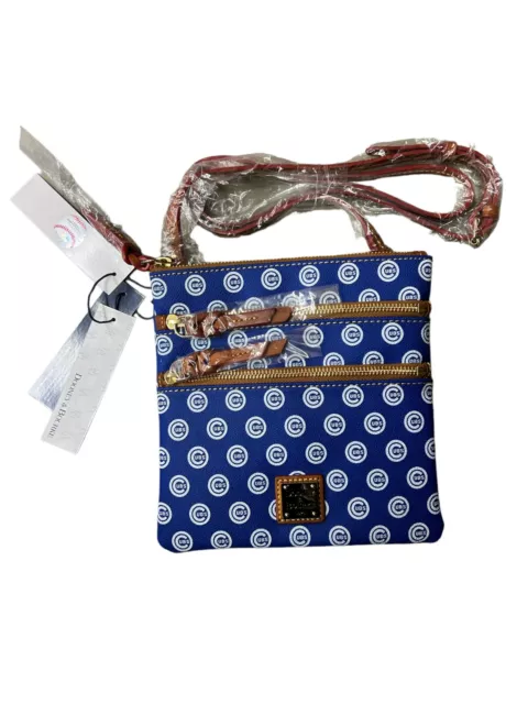 MLB Dooney & Bourke Chicago Cubs Triple Zip Crossbody Purse (318769947)