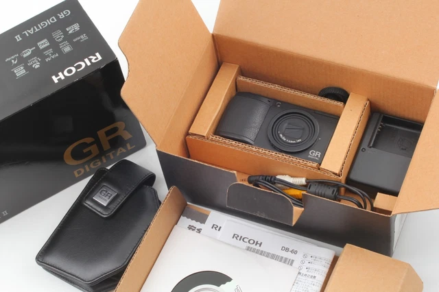 【MINT in Box 1016 Shots】 Ricoh GR Digital II 10.1 MP Compact Camera From Japan 2