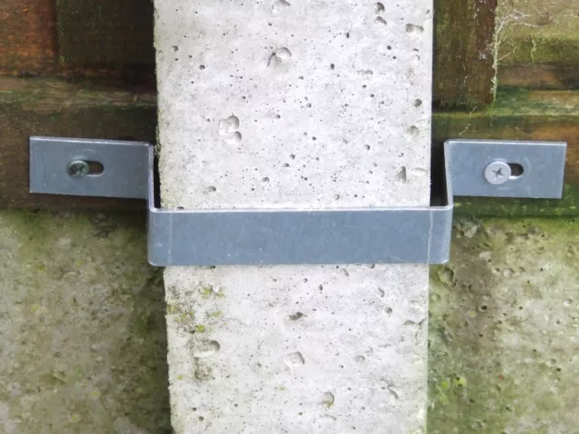 Fence Panel Anti Theft Bracket Stop thieves stealing fence panels concrete post