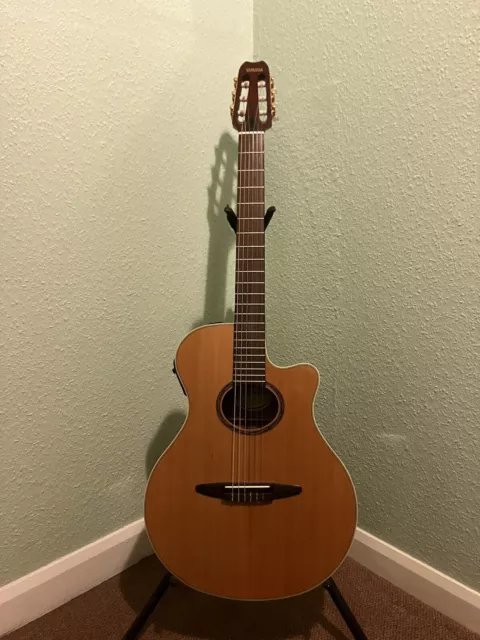 YAMAHA APX 5NA ELECTRO ACOUSTIC Nylon String Classical Guitar with
