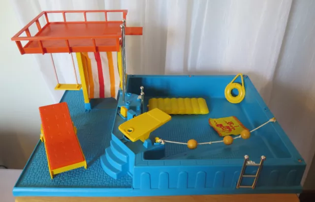 Remco 1960's Swimming Pool & Cabana set for Tiny Doll Heidi Jan Hildy Pip & Box