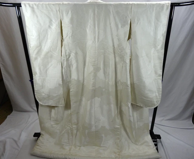 Japanese Kimono Uchikake  Wedding Pure Silk  japan　011