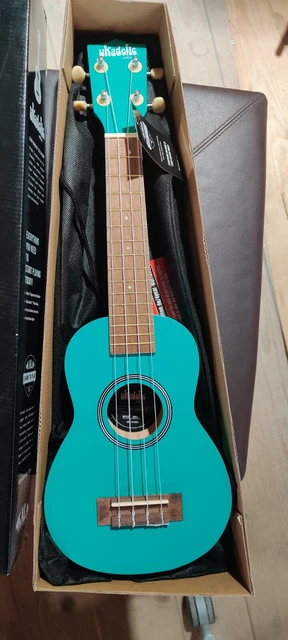 KALA Ukadelic Uk-Lochness - Lochness Soprano Ukulele, Avec Tote Sac " B-Stock "