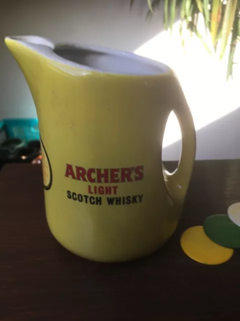 ARCHER'S LIGHT SCOTCH WHISKY, pichet publicitaire ancien