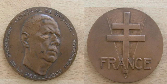 Médaille Général De Gaulle Président Croix De Lorraine 1983 - Bronze >100g 80mm - Qualité SUP - Collection