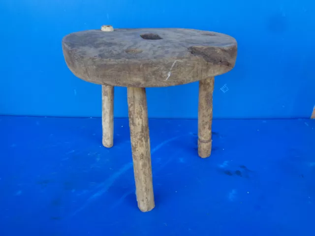 Ancien Tabouret de Traite Tripode Bois Vache Savoie Alpages Art Populaire Brut