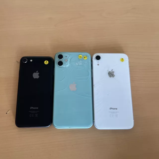 3x Apple iPhone 11, XR, 8, Job Lot Bundle - Please Read Description