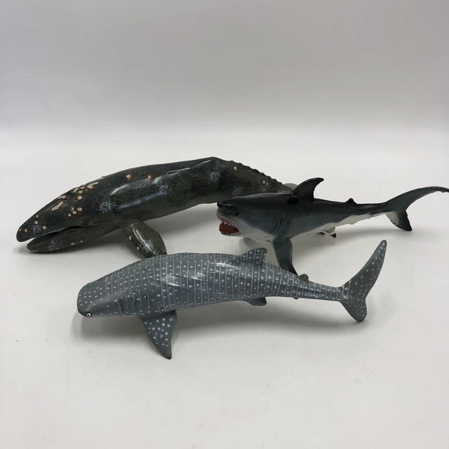 Lot 3 Vintage Monterey Bay Aquarium Figure 1991 Gray Whale Great white shark +1