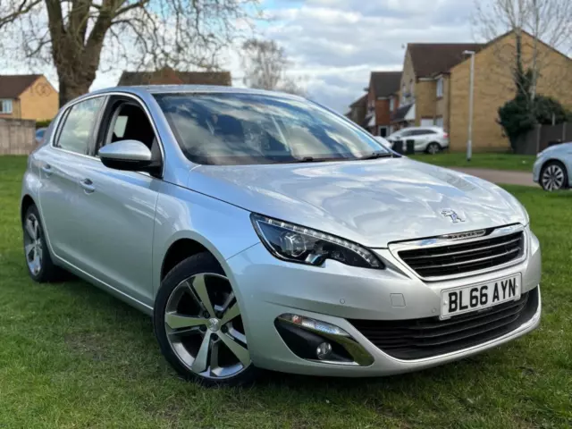 2016 Peugeot 308 1.2 PureTech Allure Euro 6 (s/s) 5dr HATCHBACK Petrol Manual