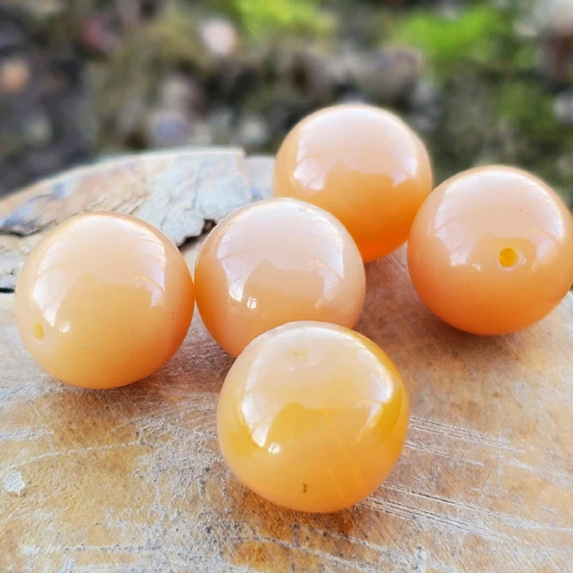 Butterscotch Opalescent Vintage Pressed Glass Beads Marble Size 14mm Focal Beads