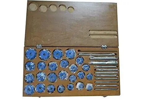 BRAND NEW HEAVY DUTY B.A TAP AND DIE SET 0 TO 6 B.A - COMPLETE Box