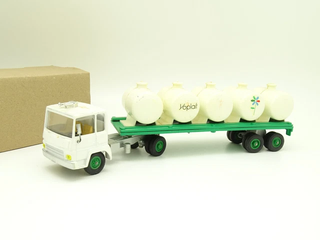 ELIGOR 1/43 - 1157 - Peugeot 404 pick up bache EUR 29,90