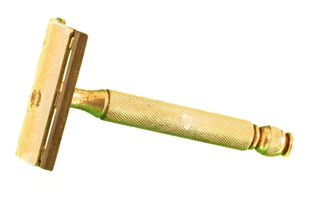 GILLETTE GOLD TONE BALL HANDLE TECH RAZOR -1940's REF: 9237T