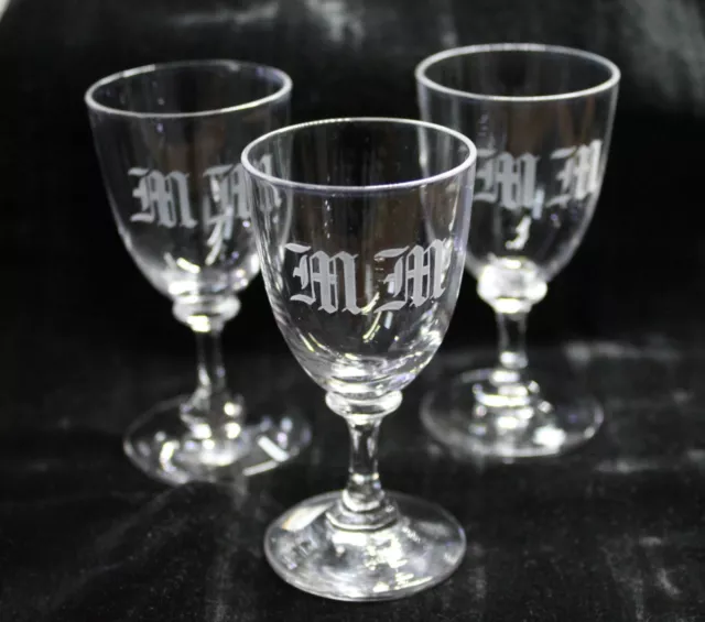 Ensemble de 3 Verres à Liqueur en Cristal gravés sur pied - Monogramme MM - 1920